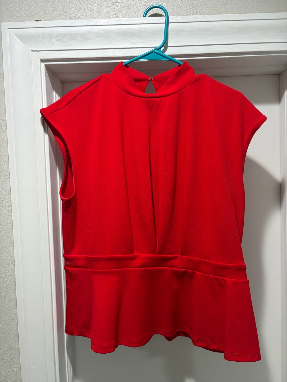 Ann Taylor Red Sleeveless Peplum Mock Neck Top